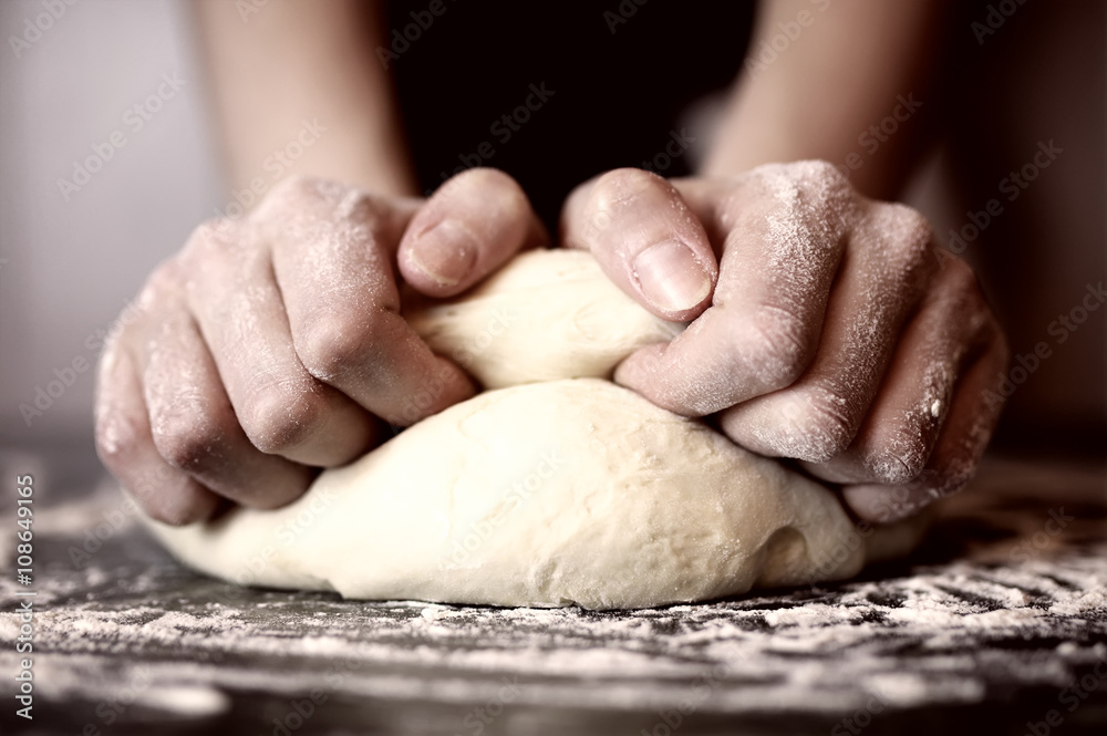 Obraz Tryptyk pizza prepare dough hand