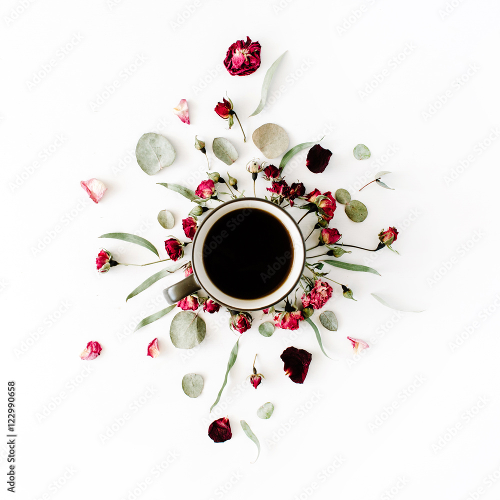 Obraz na płótnie black coffee mug and red rose