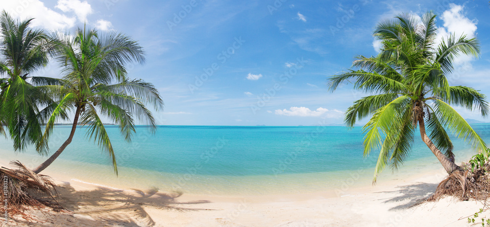 Obraz Tryptyk panoramic tropical beach with