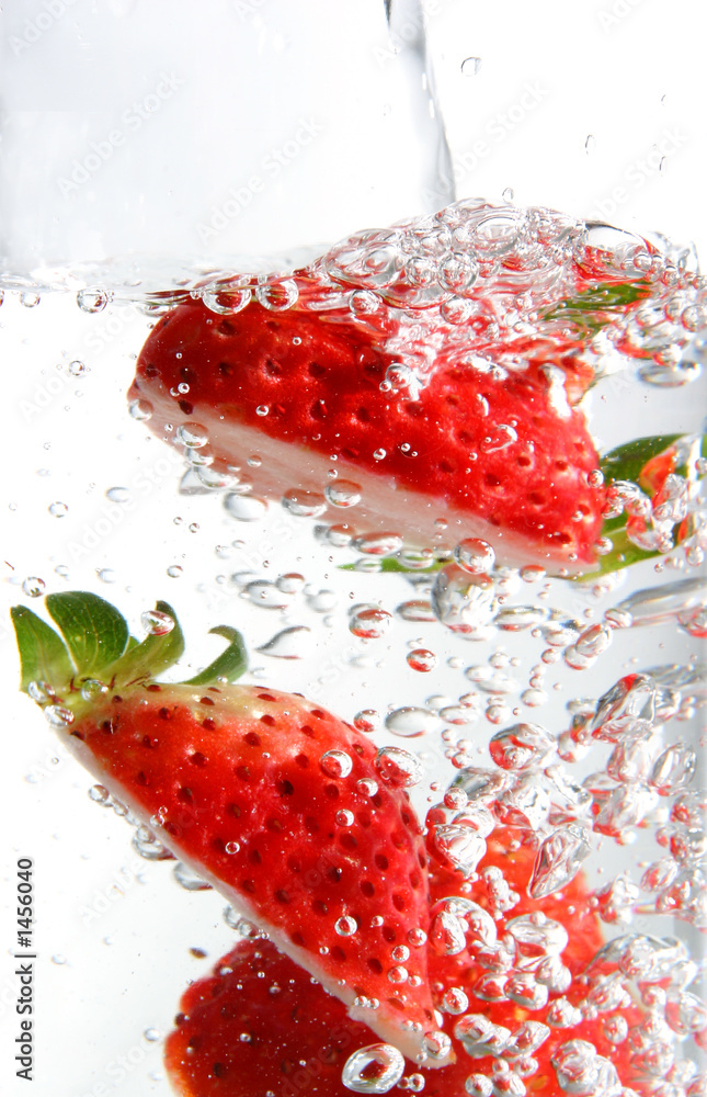 Obraz na płótnie strawberry splash