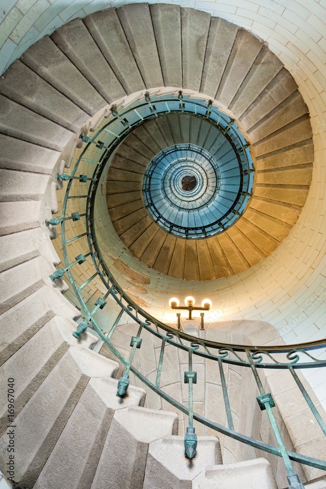 Obraz Tryptyk beautiful lighthouse staircase