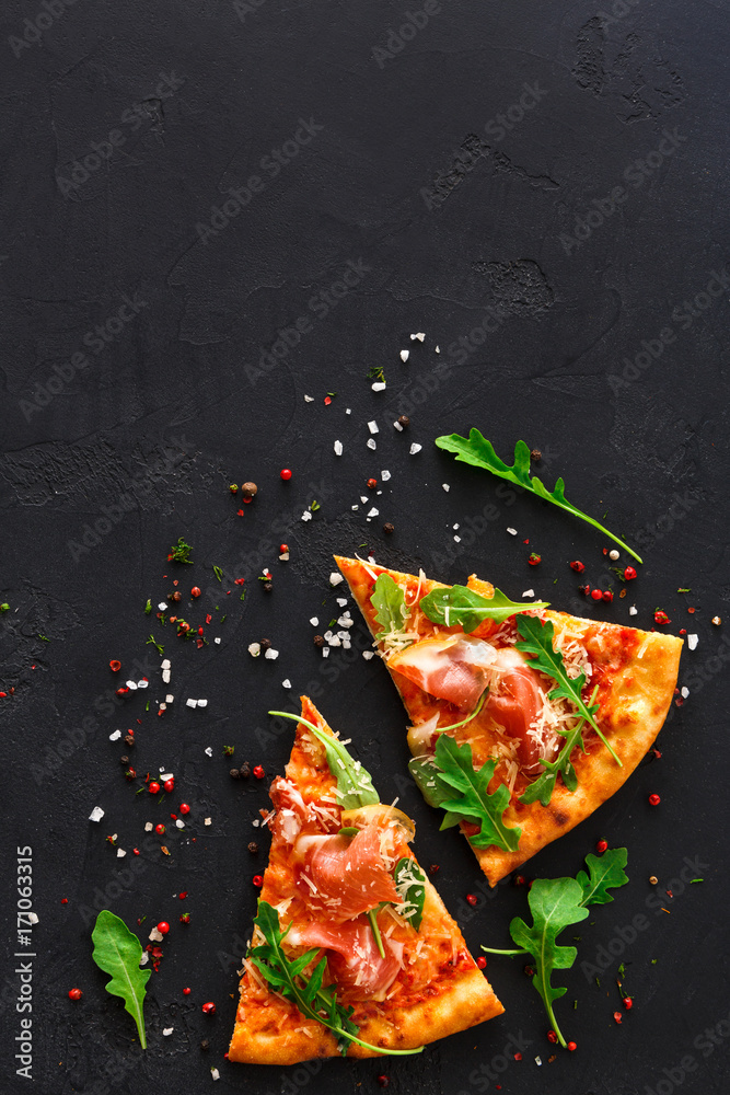 Obraz Dyptyk Pizza with prosciutto and