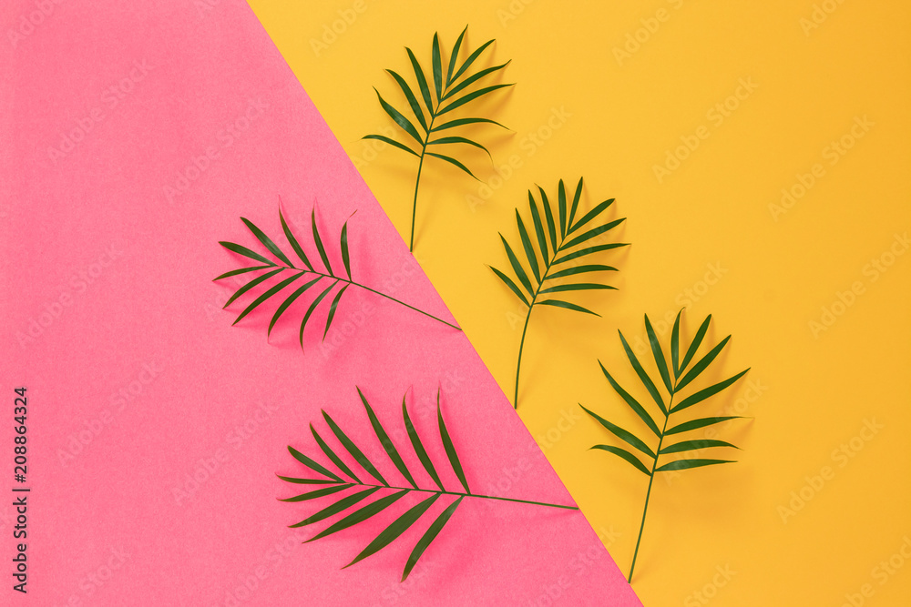 Obraz Tryptyk Palm leaves on vibrant pink