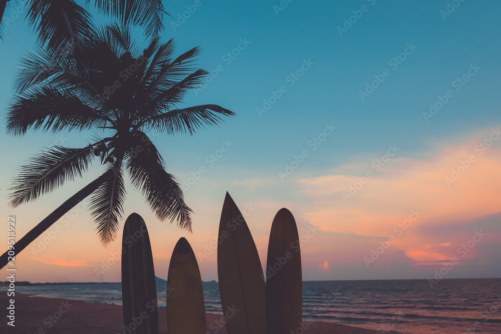 Fototapeta Silhouette surfboard on