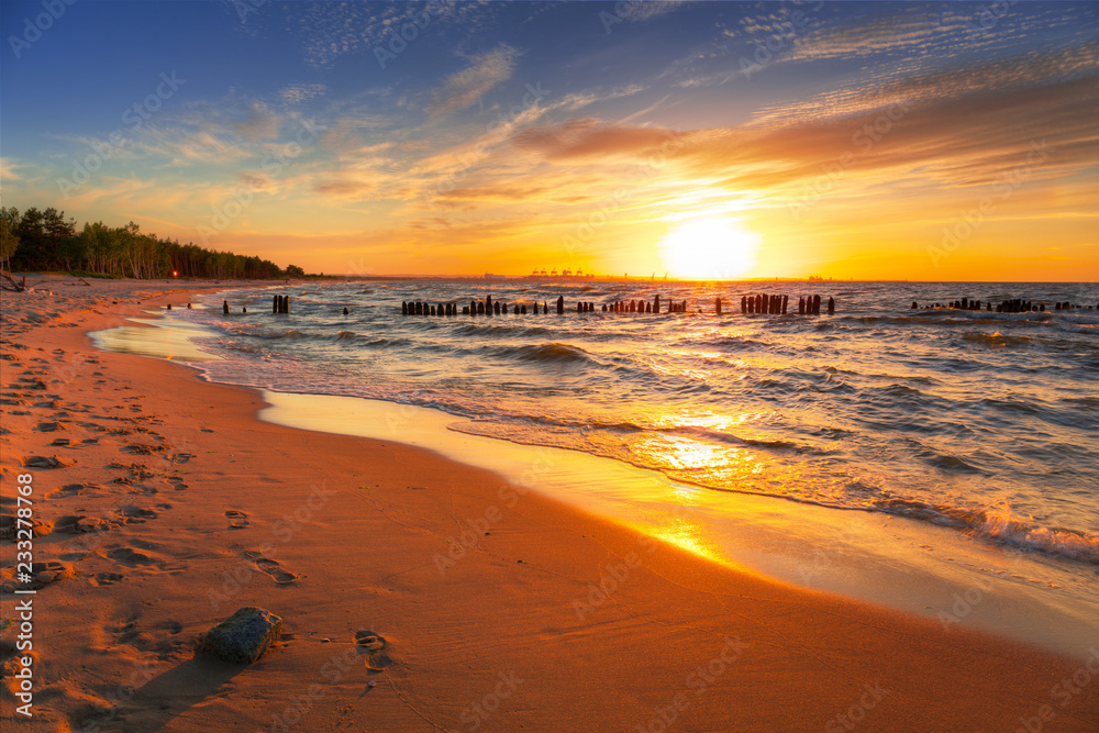 Fototapeta Amazing sunset at Baltic sea