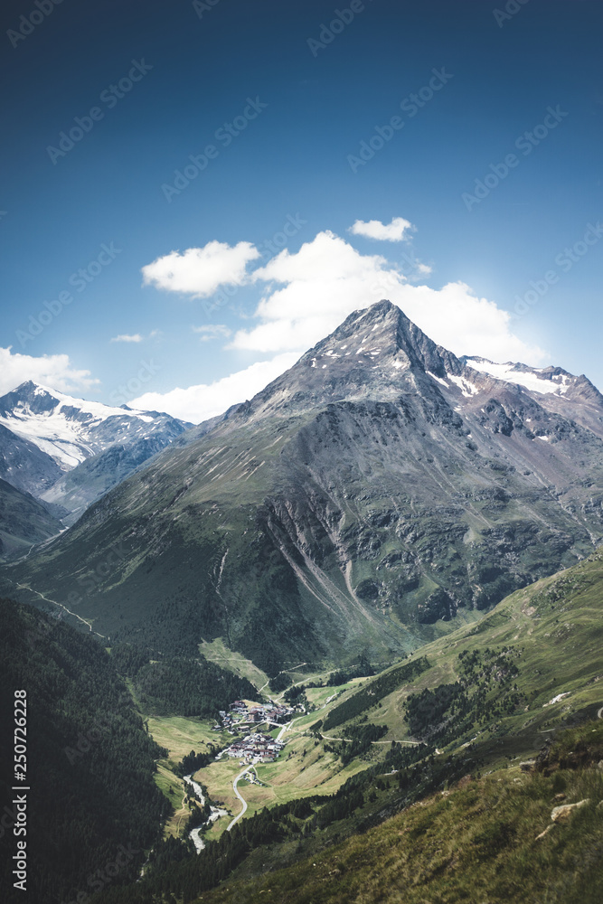 Fototapeta view of the alps