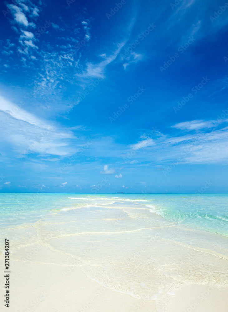 Obraz Dyptyk tropical Maldives island with