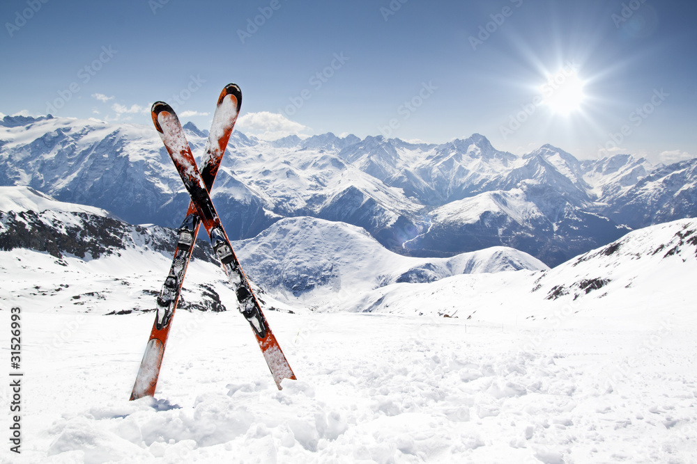 Obraz Tryptyk Pair of cross skis