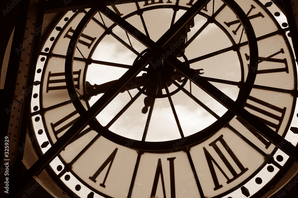 Obraz Pentaptyk clock at the orsay museum.