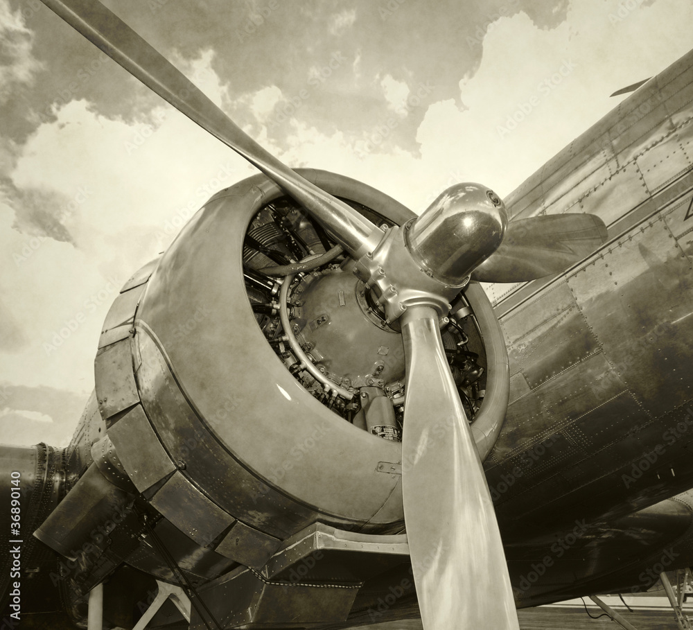 Obraz na płótnie Old engine and propeller