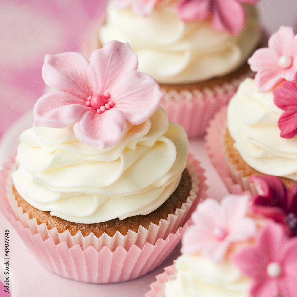 Obraz Tryptyk Flower cupcakes