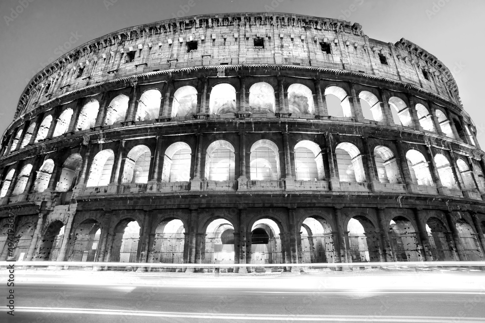 Obraz Tryptyk The Majestic Coliseum, Rome,
