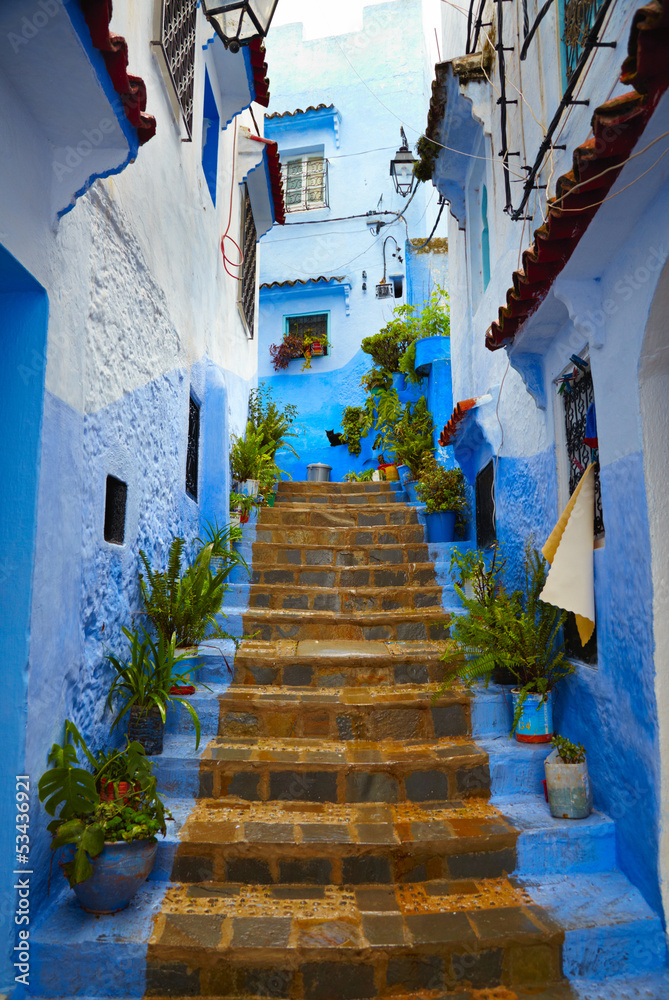 Obraz Tryptyk Inside of moroccan blue town