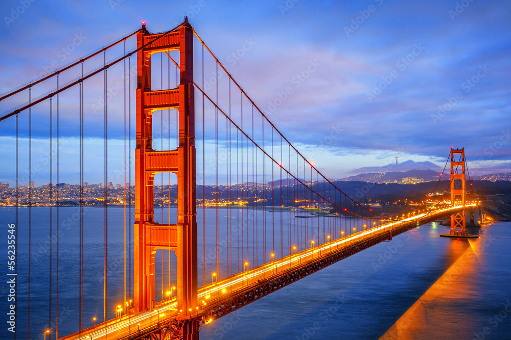 Fototapeta view of famous Golden Gate