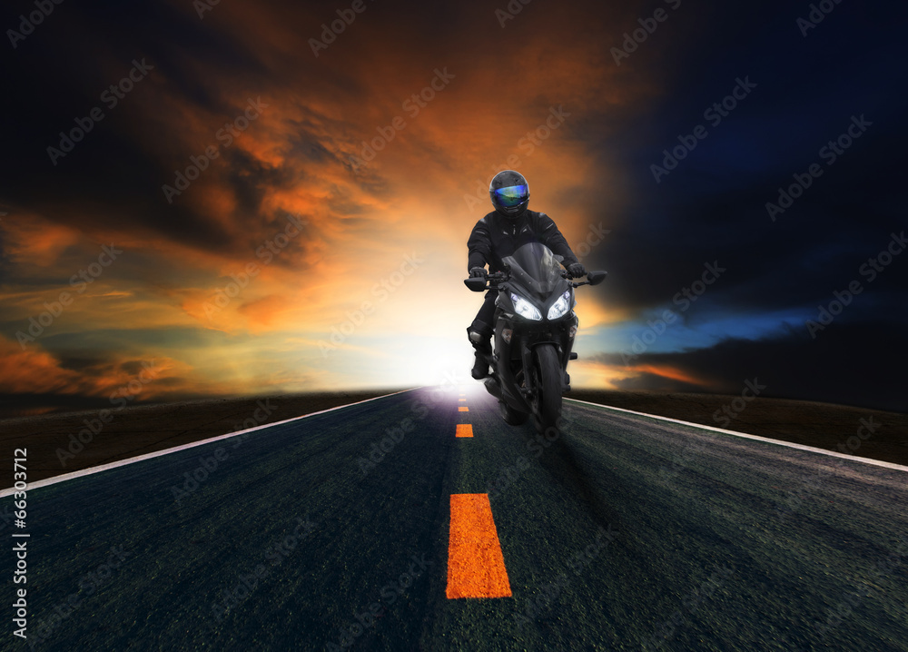 Obraz Tryptyk young man riding motorcycle on