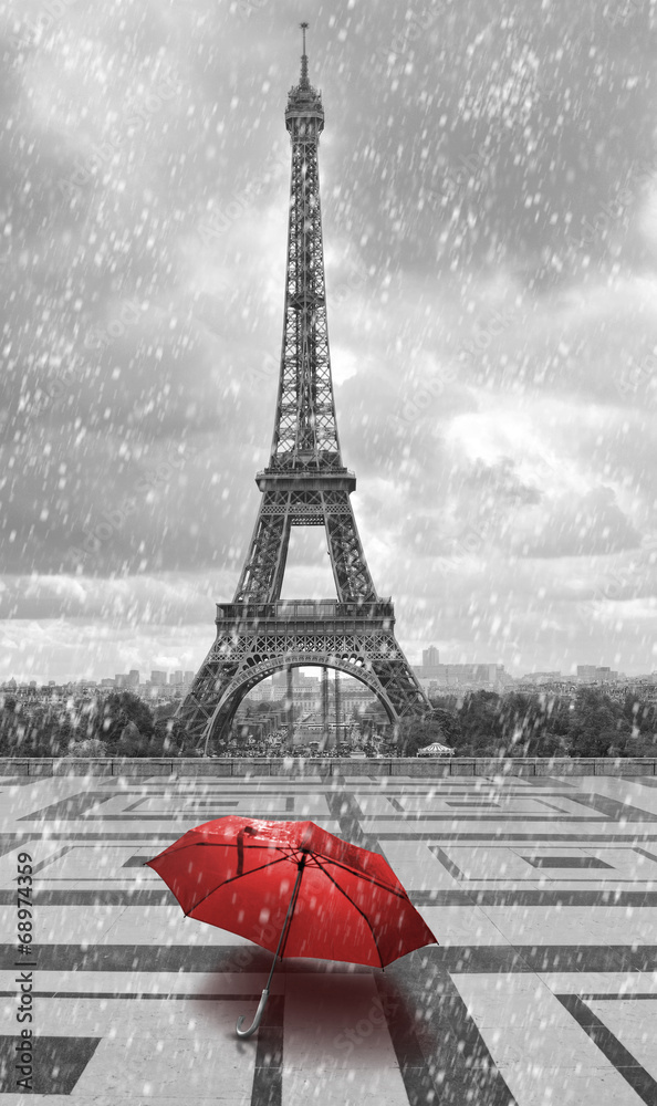 Fototapeta Eiffel tower in the rain.