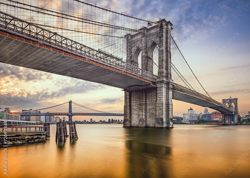 Fototapeta Brooklyn Bridge over the East