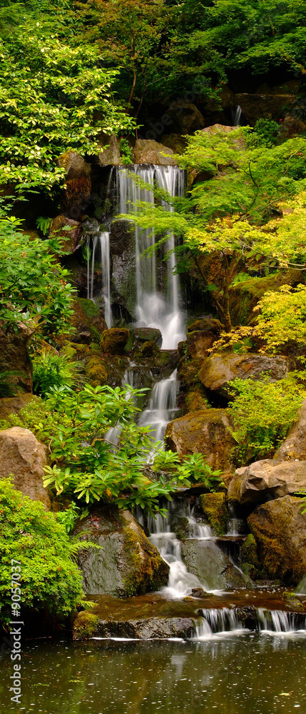 Obraz na płótnie Japanese Gardens Waterfall in