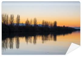 Fototapeta Clear sky Sunset in Ebro river
