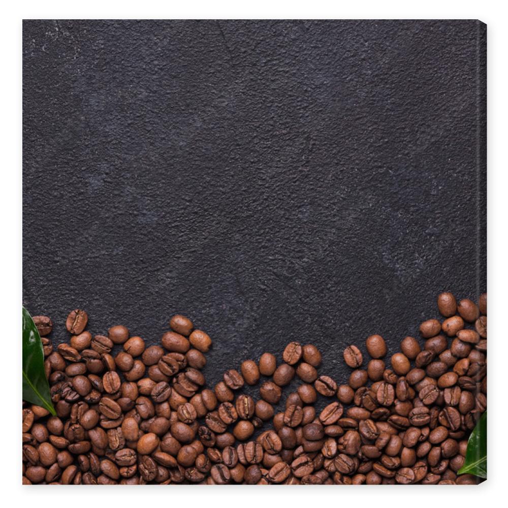 Obraz na płótnie Coffe beans with coffe leaves