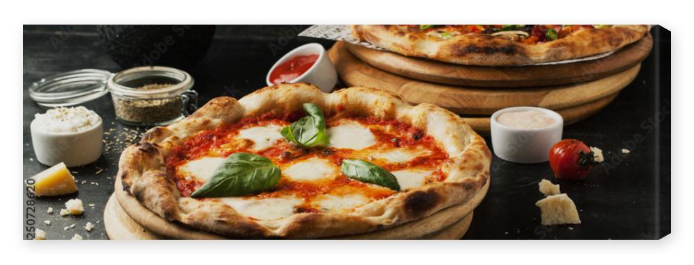 Obraz na płótnie Delicious pizza with