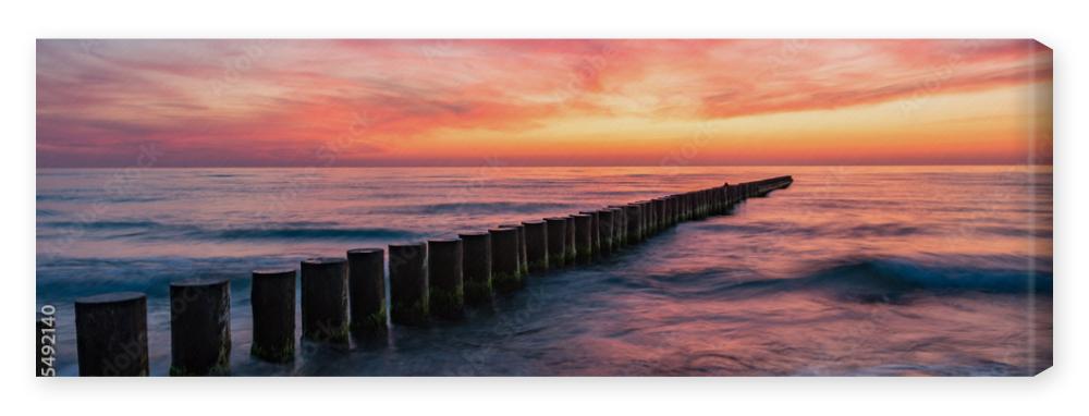 Obraz na płótnie Baltic sea seascape at sunset,