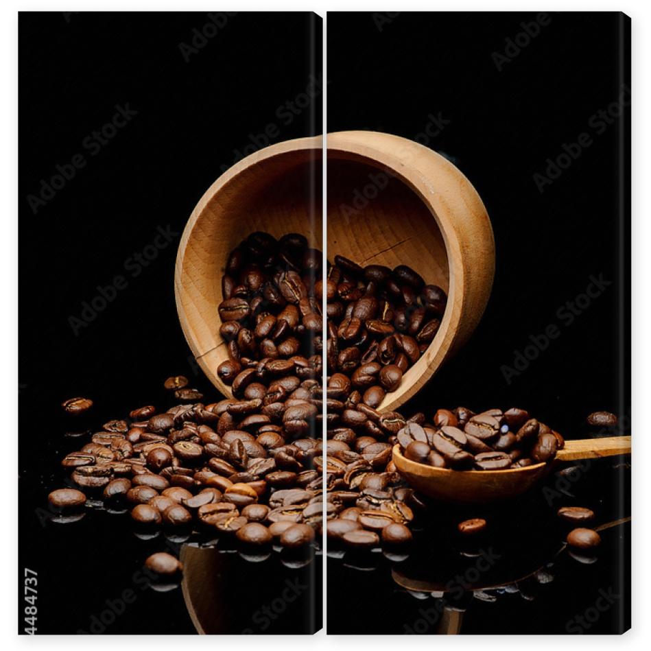 Obraz Dyptyk coffe beans  and wood bowl on