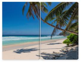 Obraz Dyptyk Tropical white sand beach with