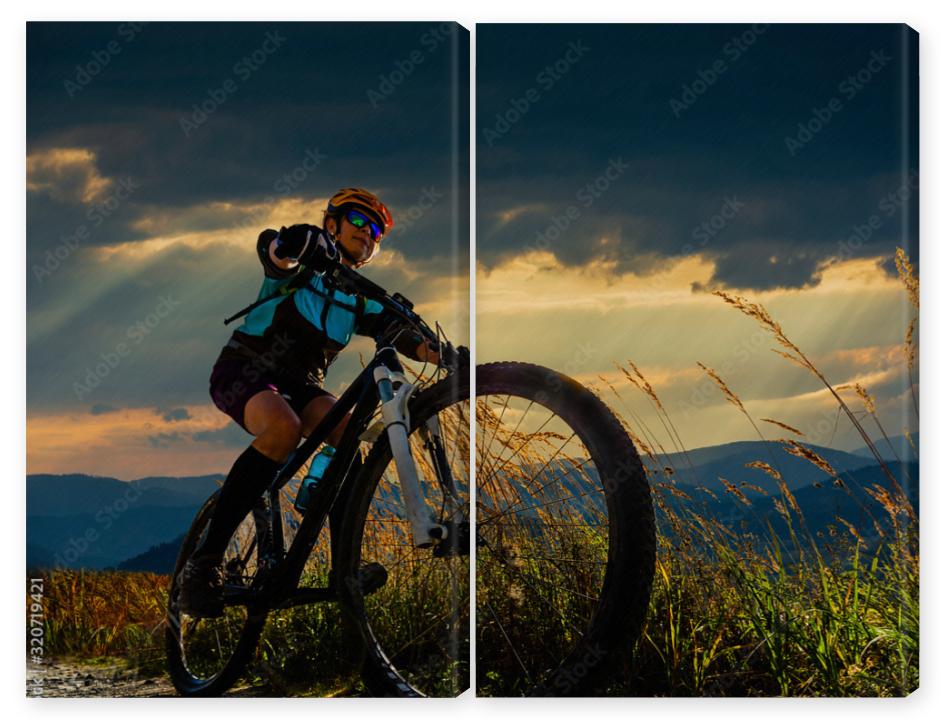 Obraz Dyptyk Mountain biking woman riding