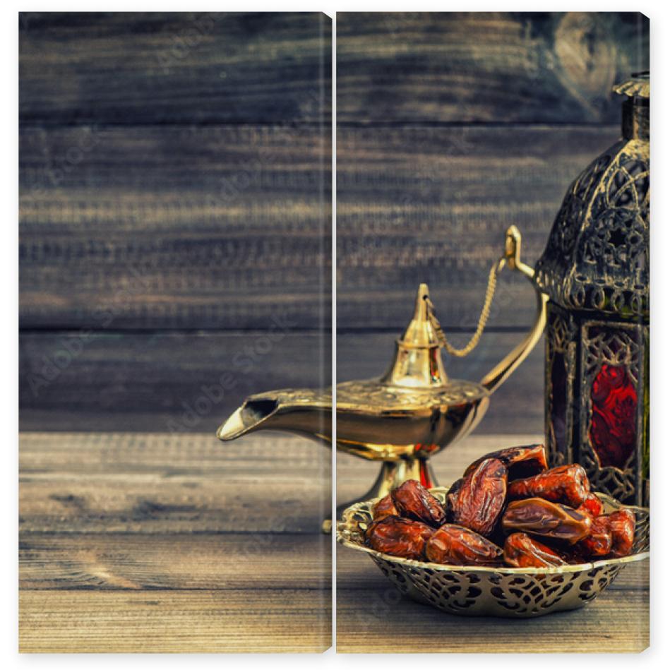 Obraz Dyptyk Ramadan lamp and dates on