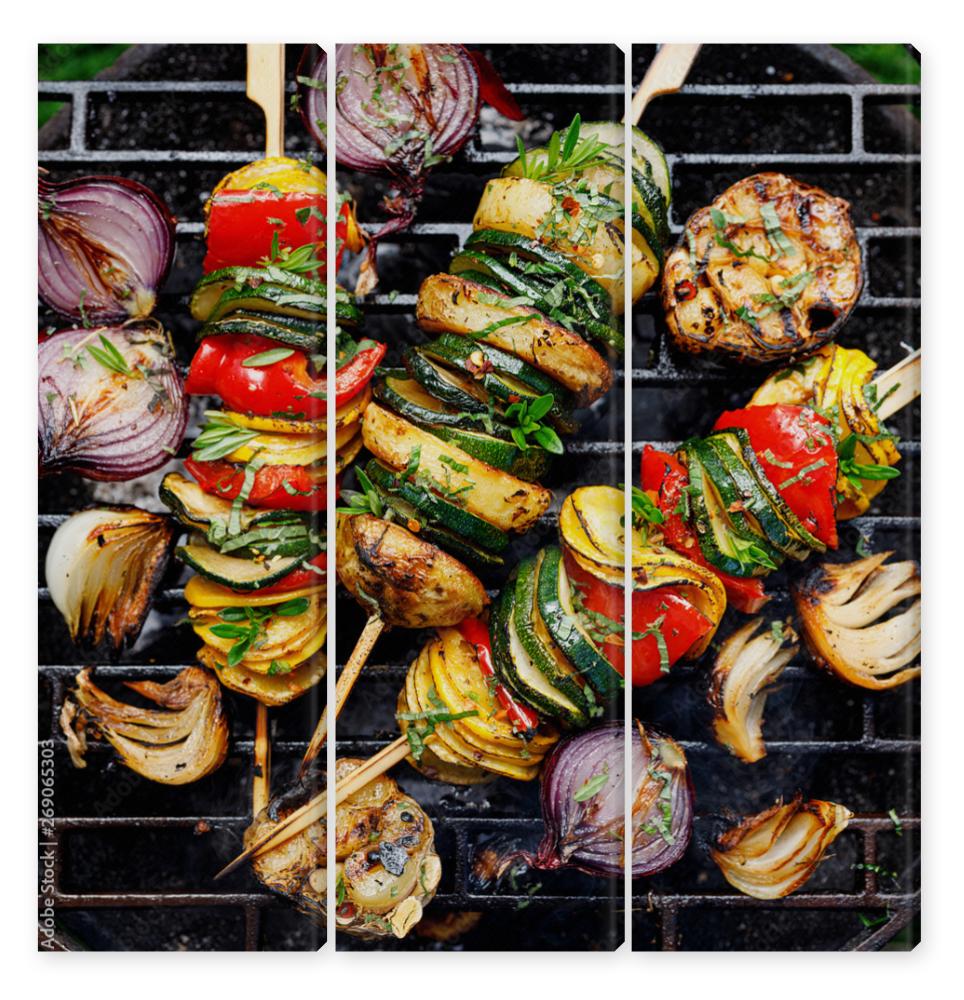 Obraz Tryptyk Vegetarian skewers, grilled