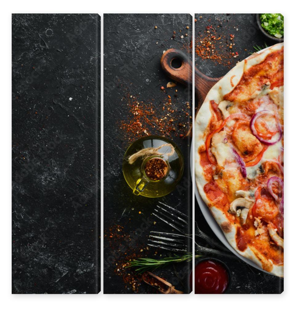 Obraz Tryptyk Homemade pizza on a black