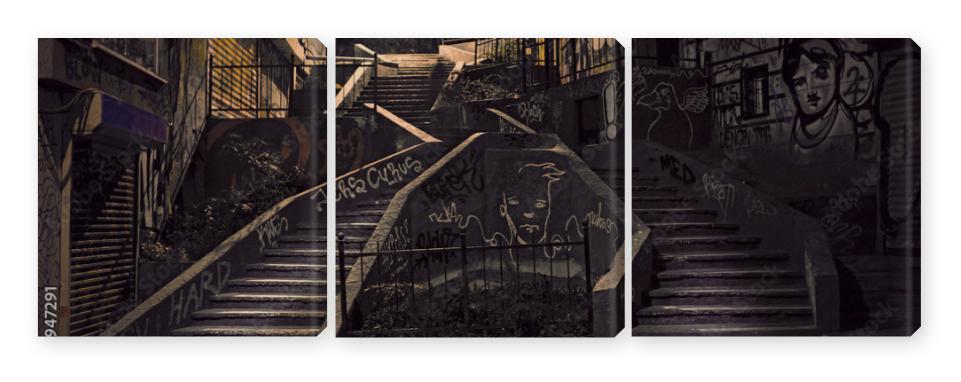 Obraz Tryptyk Staircase with graffiti