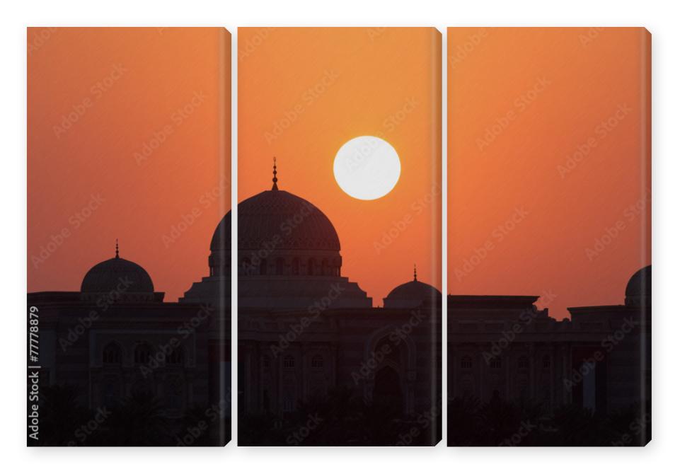 Obraz Tryptyk Sunset in Sharjah, United Arab