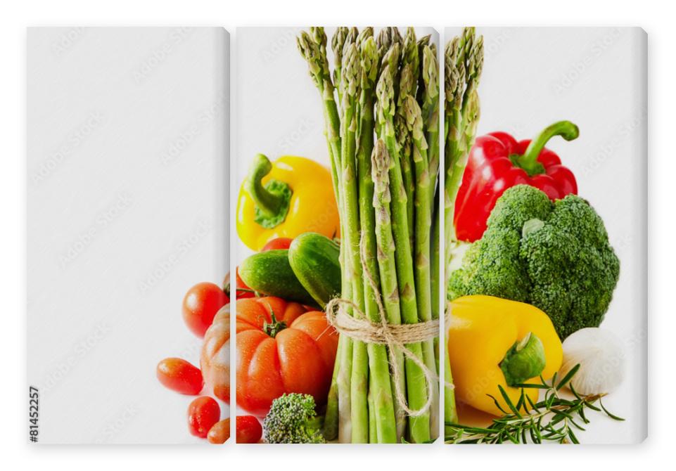 Obraz Tryptyk Fresh vegetables isolated on