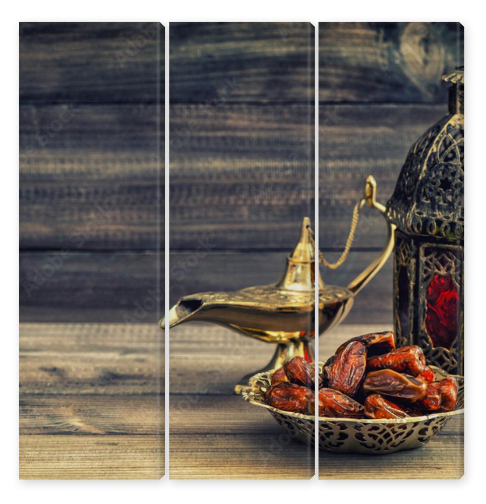 Obraz Tryptyk Ramadan lamp and dates on
